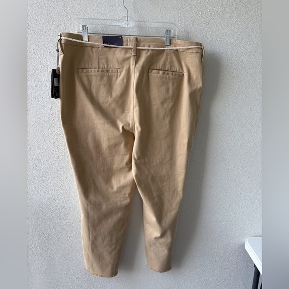 NYDJ Relaxed Trouser Fray Hem Size 18 Tan Lift Tuck Technology NWT Nautical - Picture 2 of 16